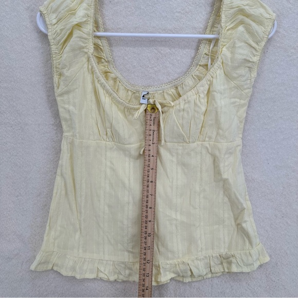 Babydoll Princess Polly Tie Up Butter Yellow Top with Feminine Sleeves - Picture 4 of 6